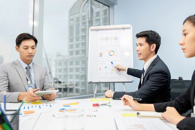 老黄历免费算命2022年运势八字  免费算命2022下半年事业运