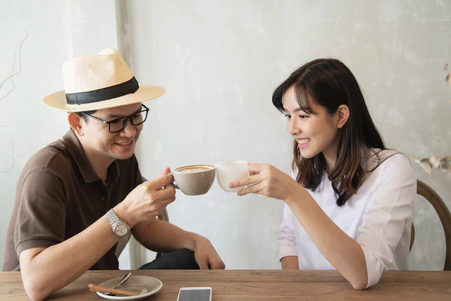算两个人的姻缘算命免费 测算两个人能不能在一起