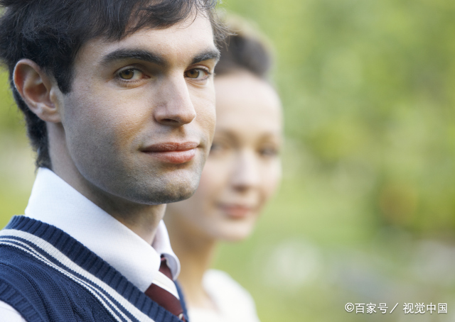 为什么天蝎男从不主动联系我  天蝎男为什么不主动找你