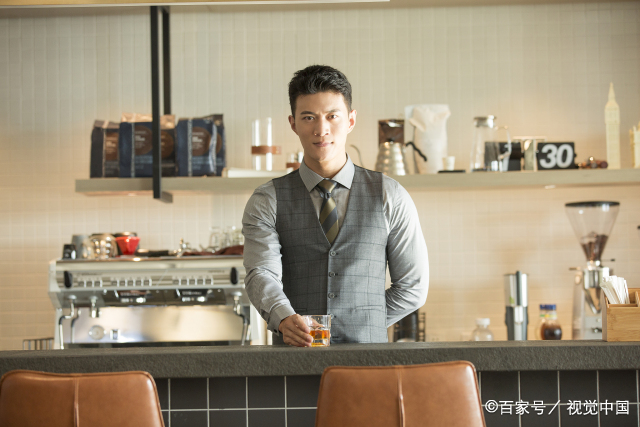 天蝎男会一天不联系对方吗  天蝎男最长可以多久不理你