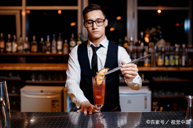调酒师怎么学一般要学多久  学习调酒需要多久