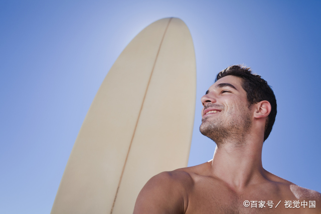 天蝎不主动找你但是理你  天蝎男不主动联系但你联系回应热情